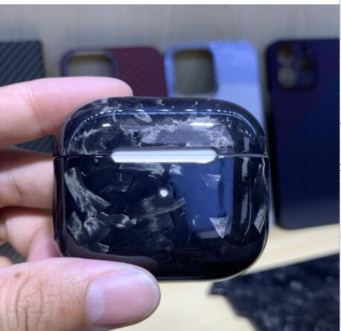 Carbon Fiber Case for Apple AirPods Pro (Single Item) - AuraTheory